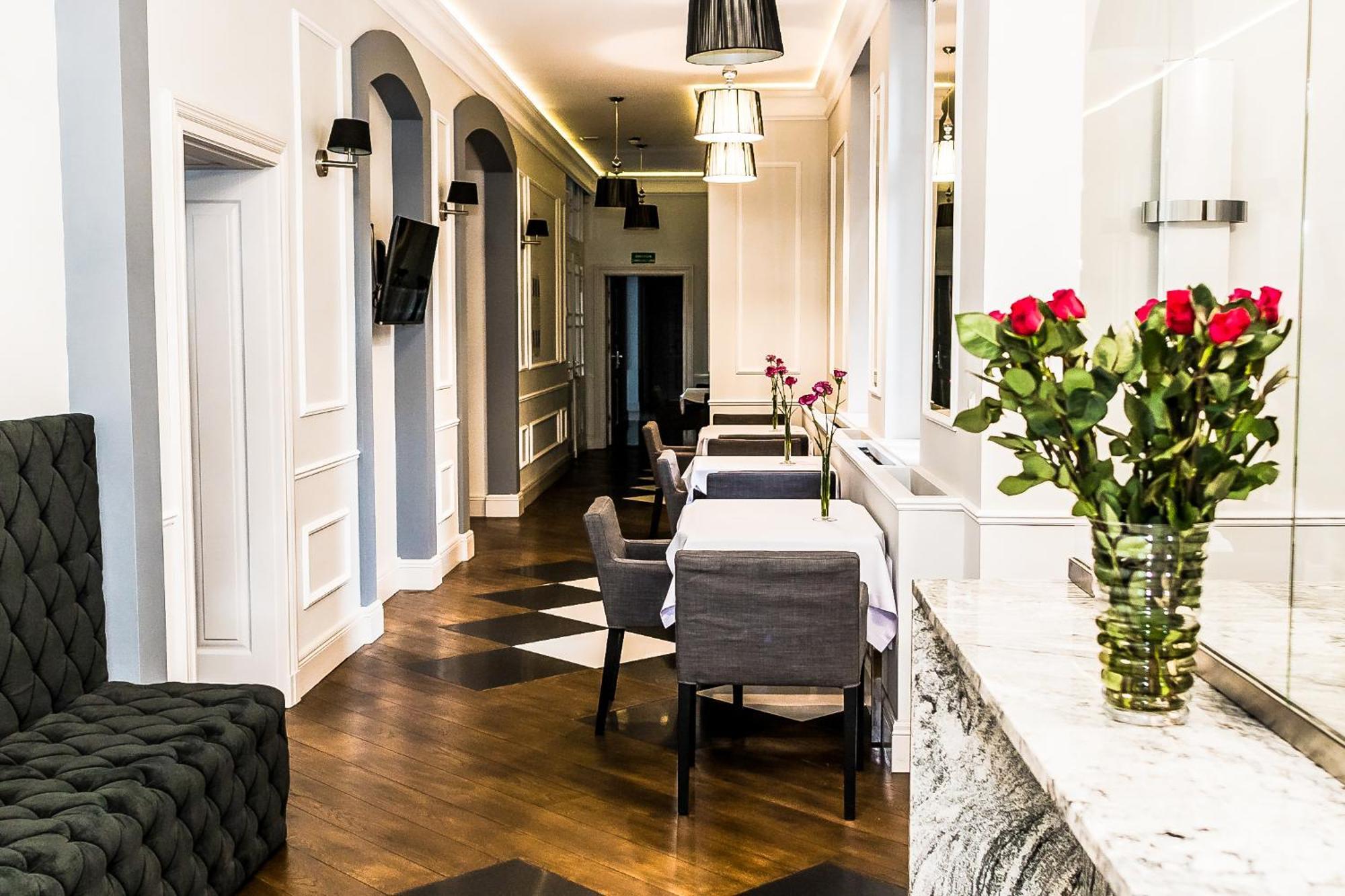 Aparthotel Platinum Apartamenty Иновроцлав Экстерьер фото