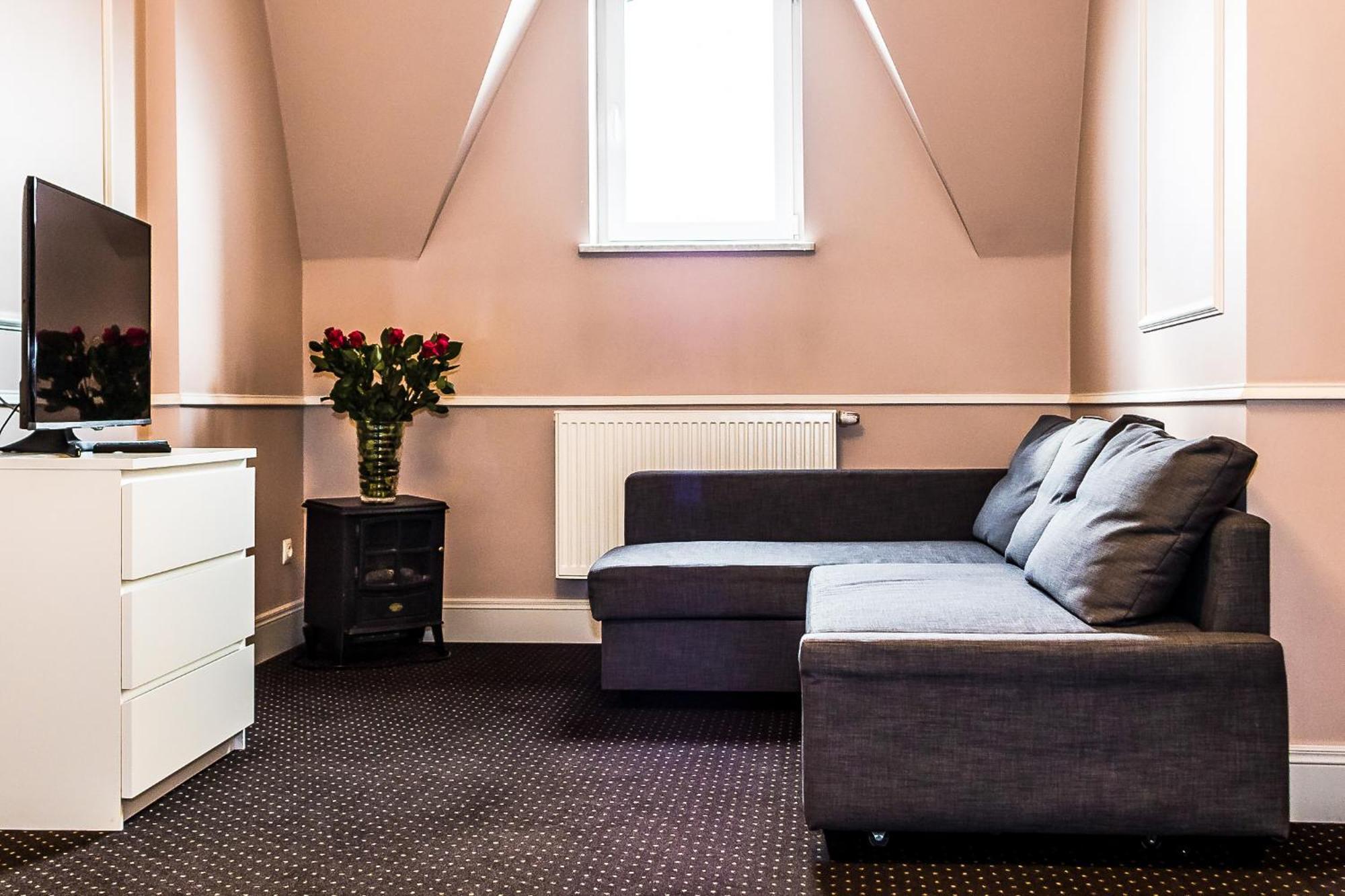Aparthotel Platinum Apartamenty Иновроцлав Экстерьер фото