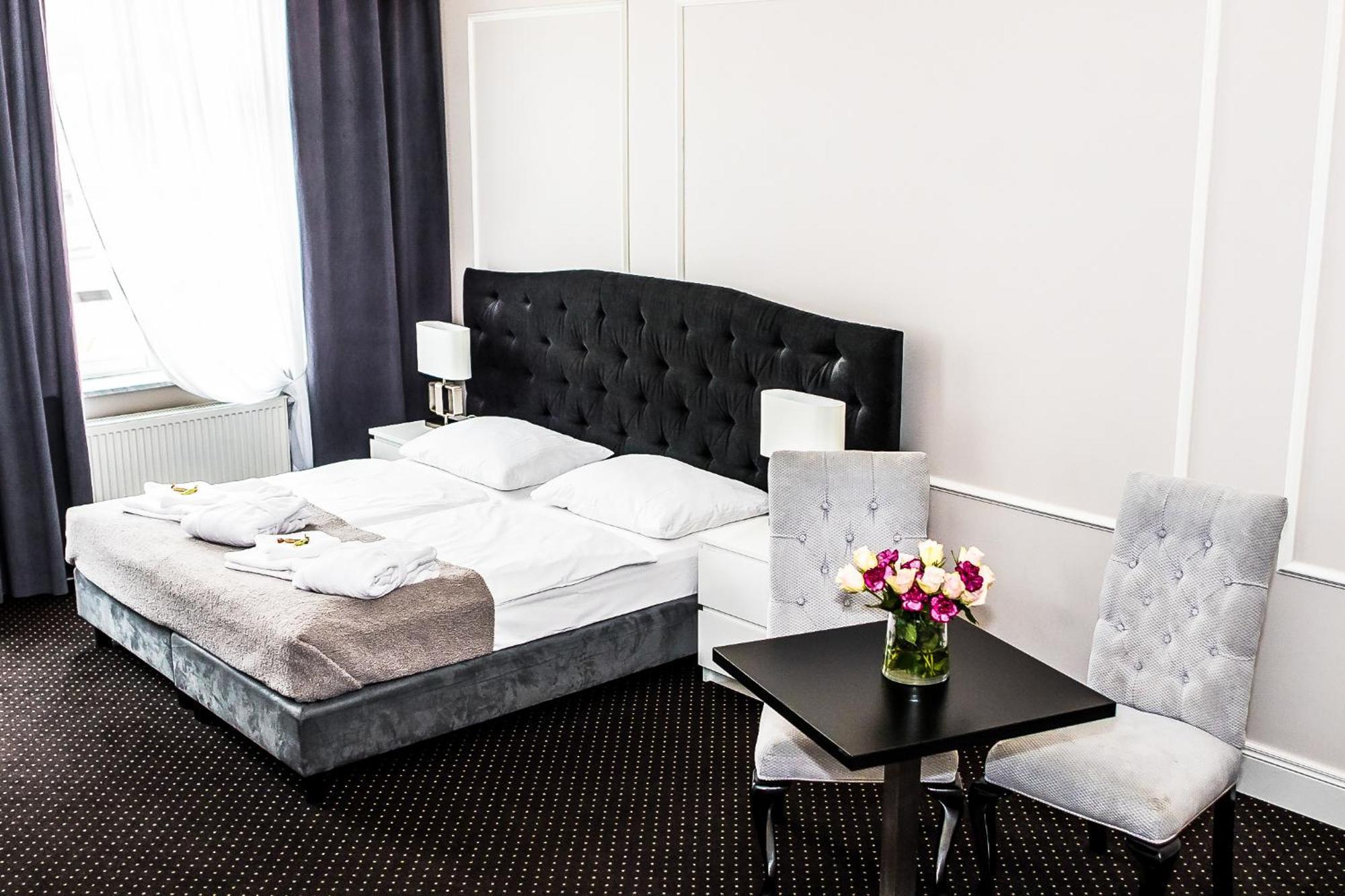 Aparthotel Platinum Apartamenty Иновроцлав Экстерьер фото