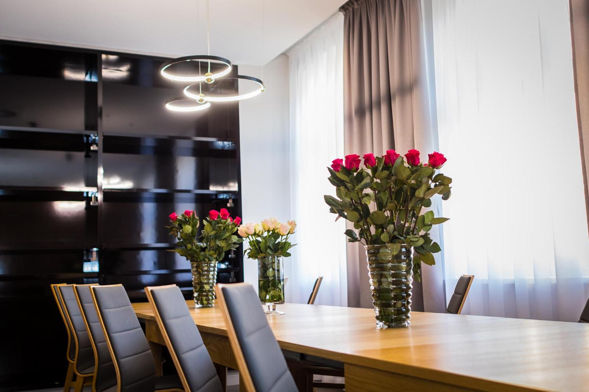 Aparthotel Platinum Apartamenty Иновроцлав Экстерьер фото
